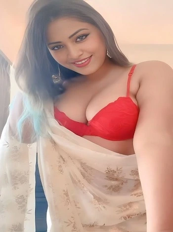 Mature call girls in Noida Yamuna Expressway